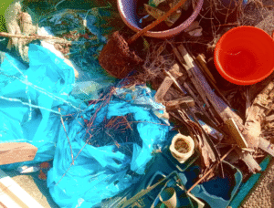 Plastiques abimés